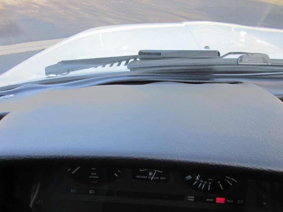 1983 BMW E24 6 Series - Image 19 of 31