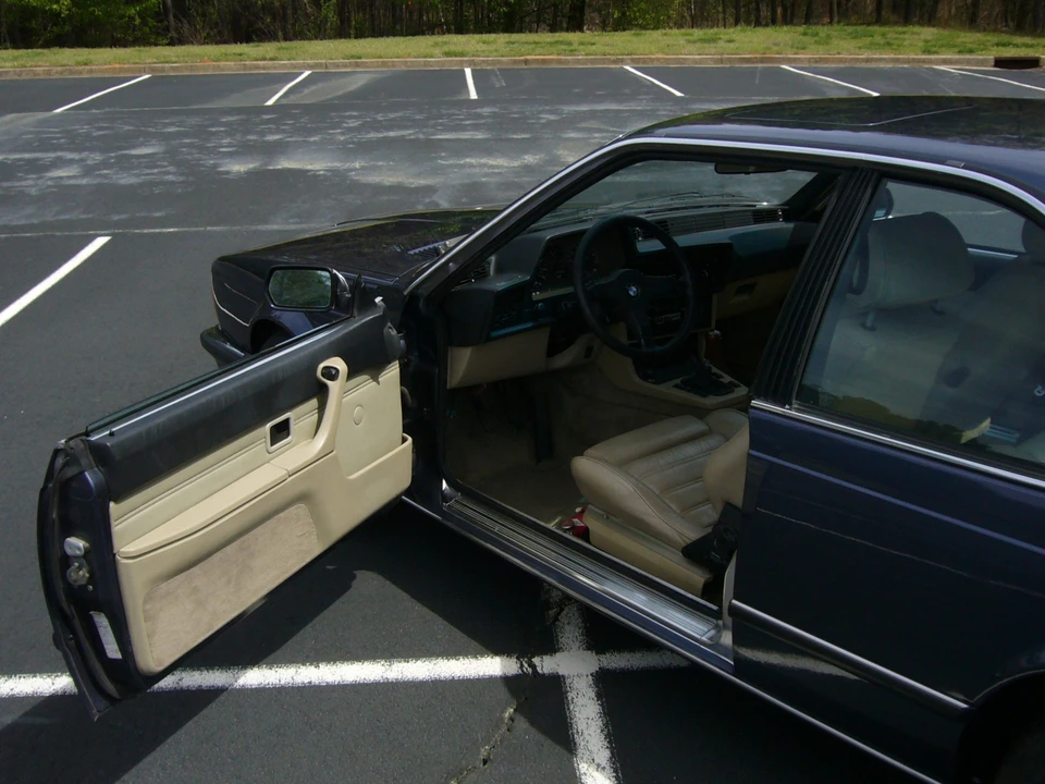 1983 BMW E24 6 Series - Image 30 of 31