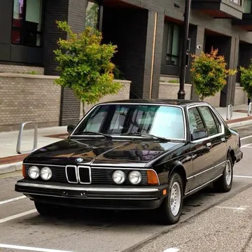 1983 BMW 7 Series 733i 5-Speed Manual