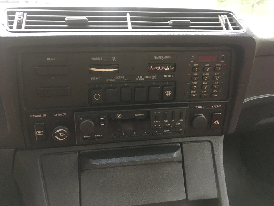 1983 BMW E23 7 Series - Image 28 of 31