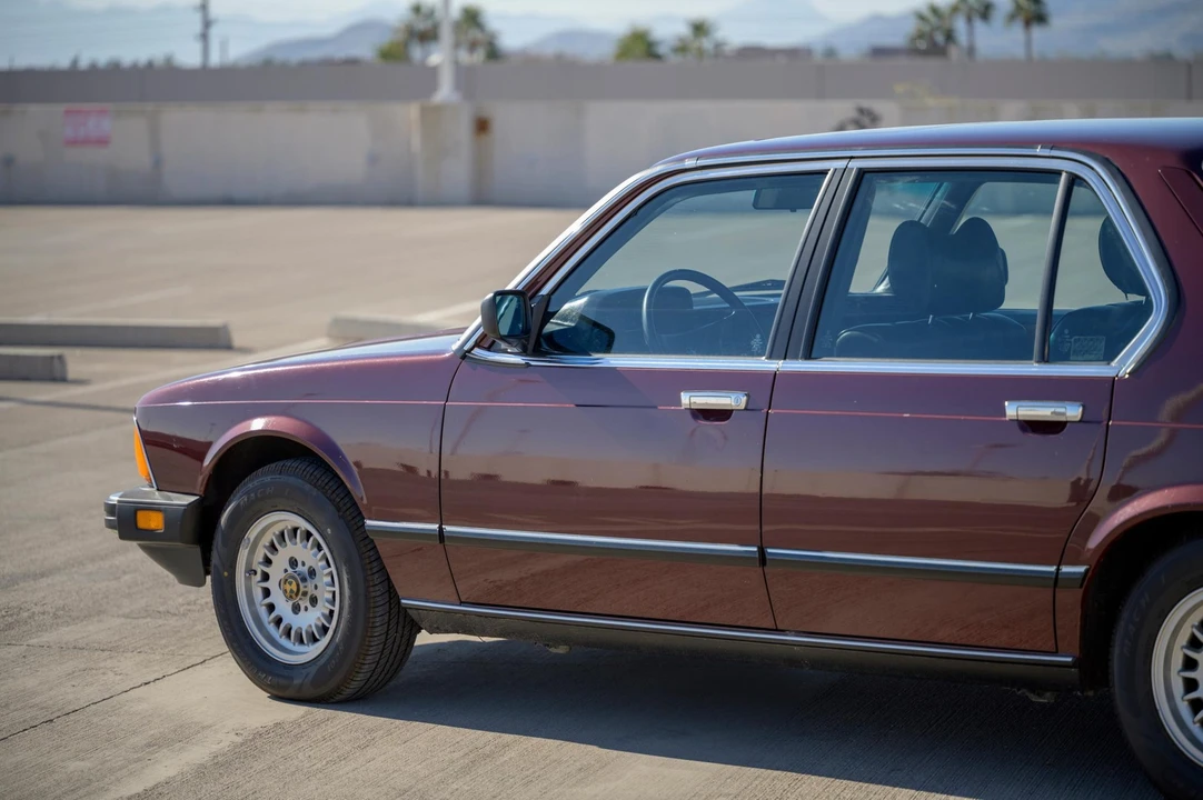 1983 BMW E23 7 Series - Image 23 of 31