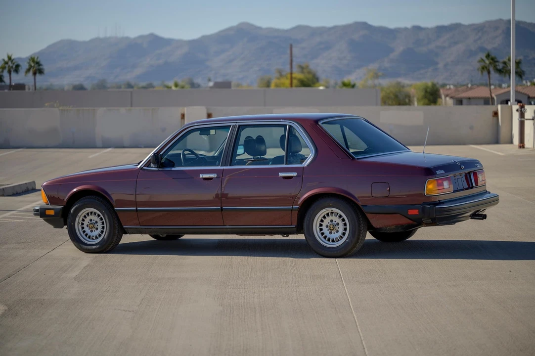 1983 BMW E23 7 Series - Image 13 of 31