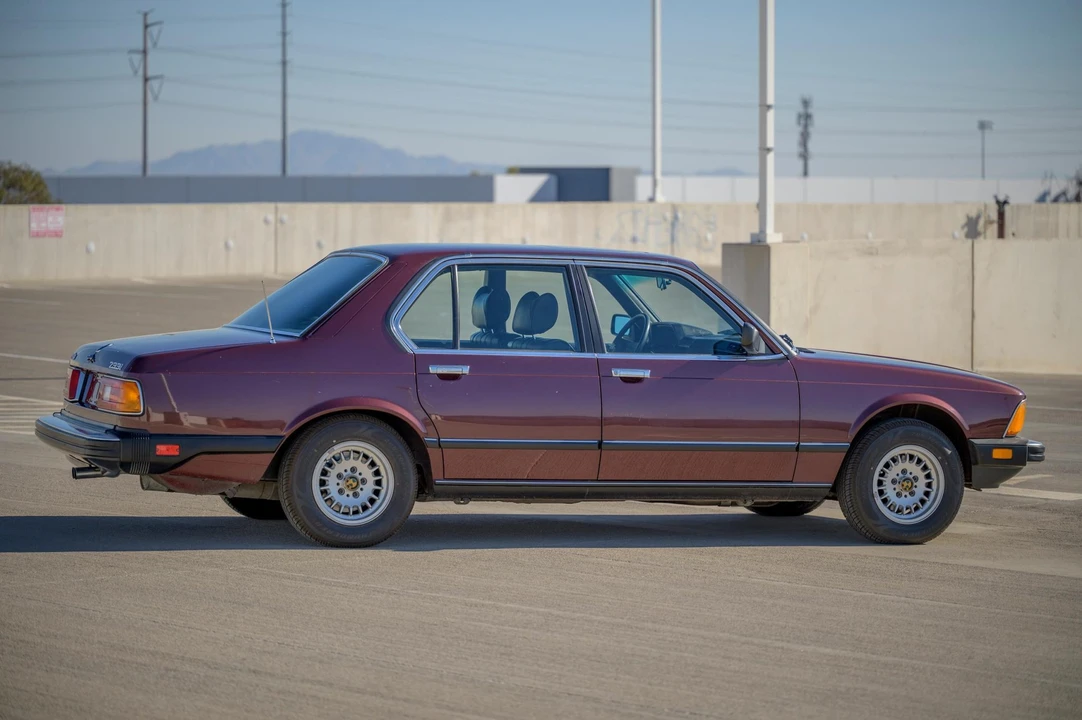 1983 BMW E23 7 Series - Image 14 of 31