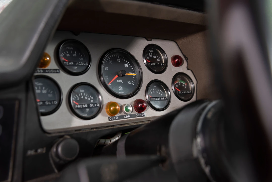 1983 BMW E24 6 Series - Image 30 of 31