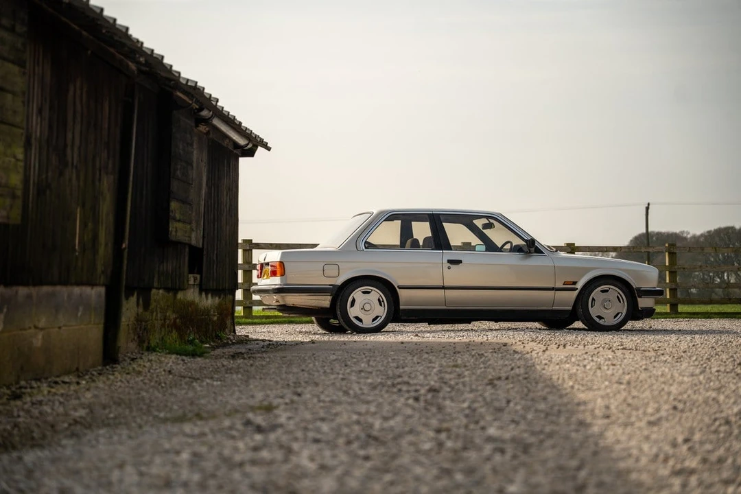 1983 BMW E30 3 Series - Image 11 of 30