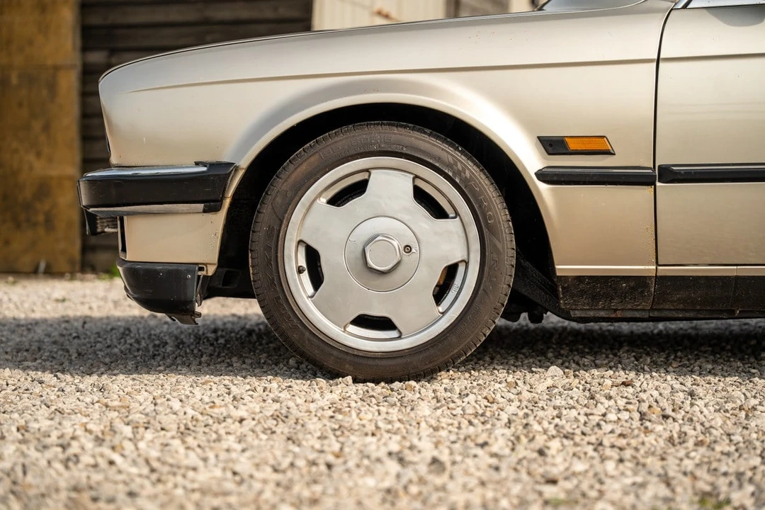 1983 BMW E30 3 Series - Image 20 of 30