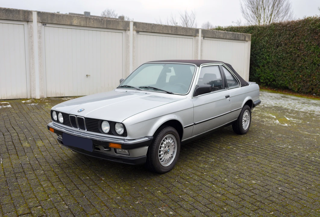 1983 BMW E30 3 Series - Image 17 of 31