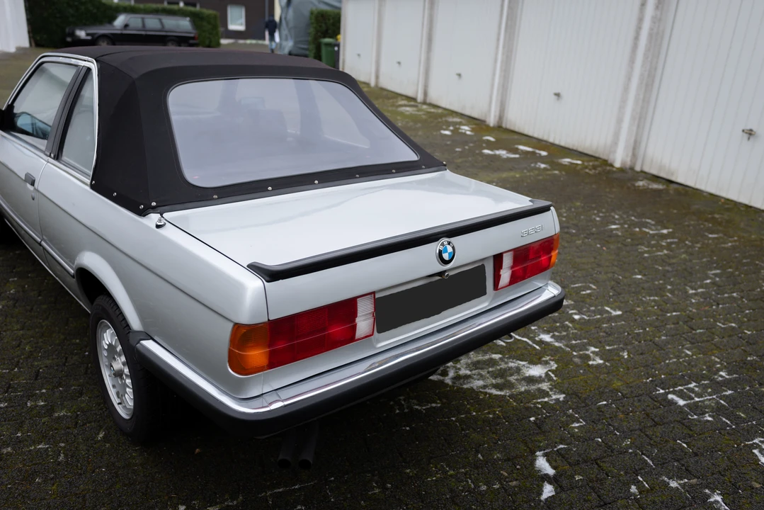1983 BMW E30 3 Series - Image 24 of 31