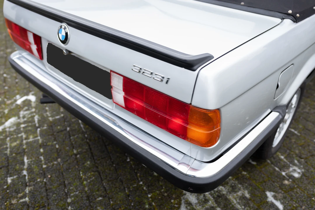 1983 BMW E30 3 Series - Image 27 of 31