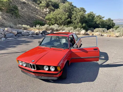 1983 BMW E21 320i