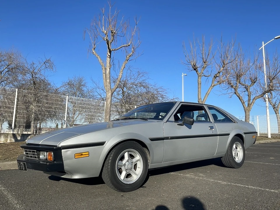 1983 Bitter - Image 2 of 30