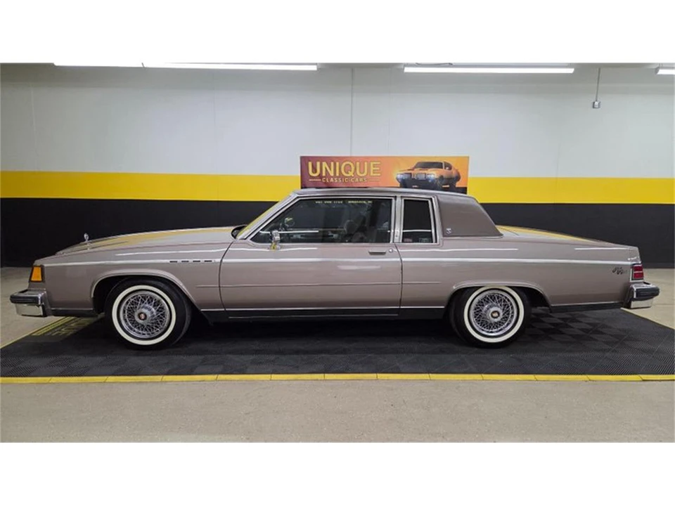 1983 Buick Electra - Image 7 of 31