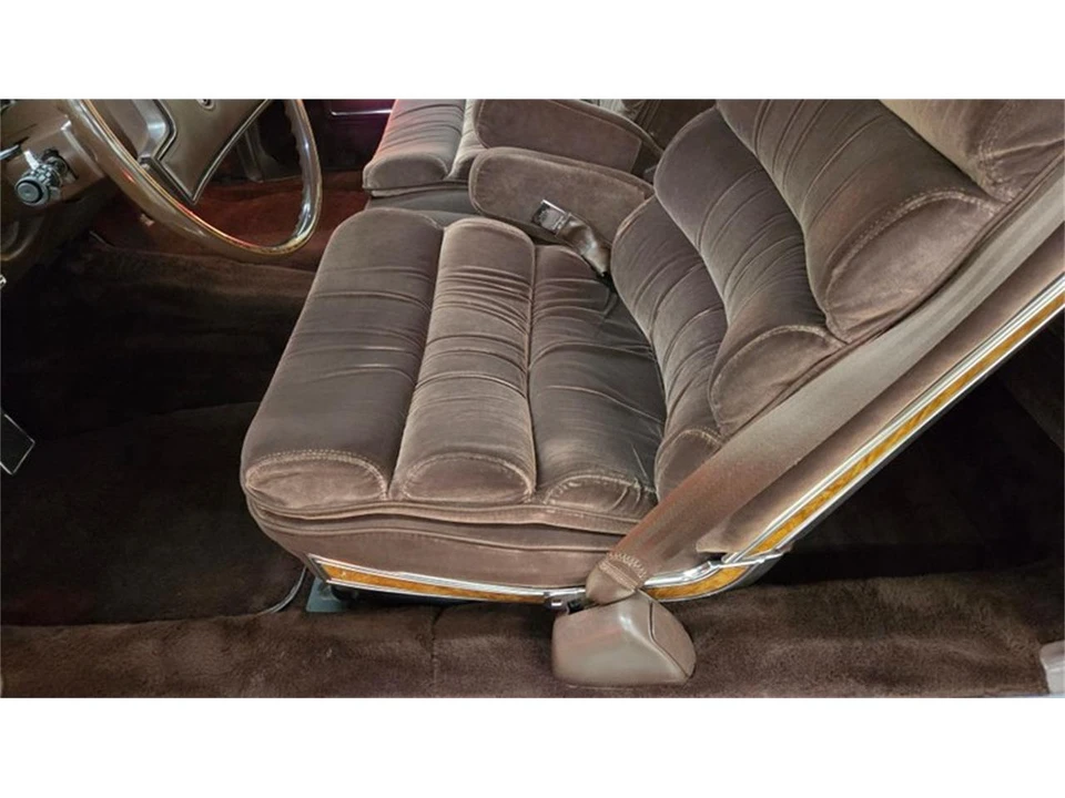 1983 Buick Electra - Image 22 of 31