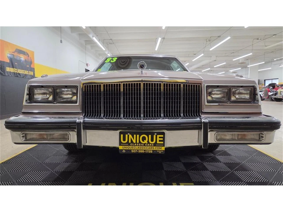 1983 Buick Electra - Image 8 of 31
