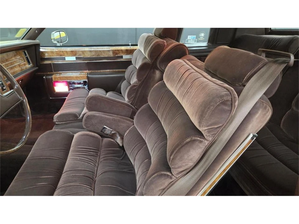 1983 Buick Electra - Image 23 of 31