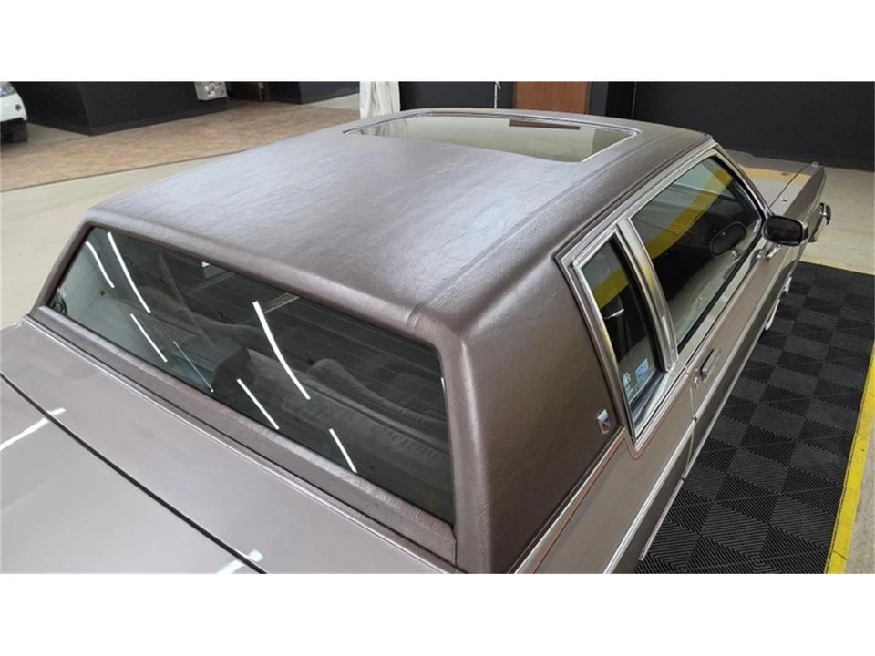 1983 Buick Electra - Image 15 of 31