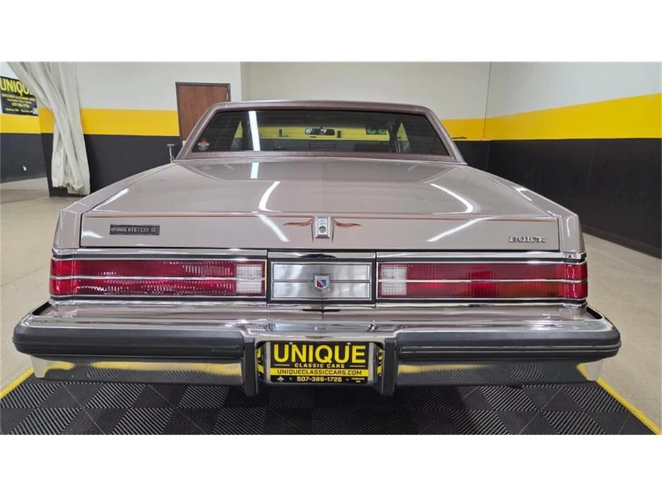 1983 Buick Electra - Image 5 of 31