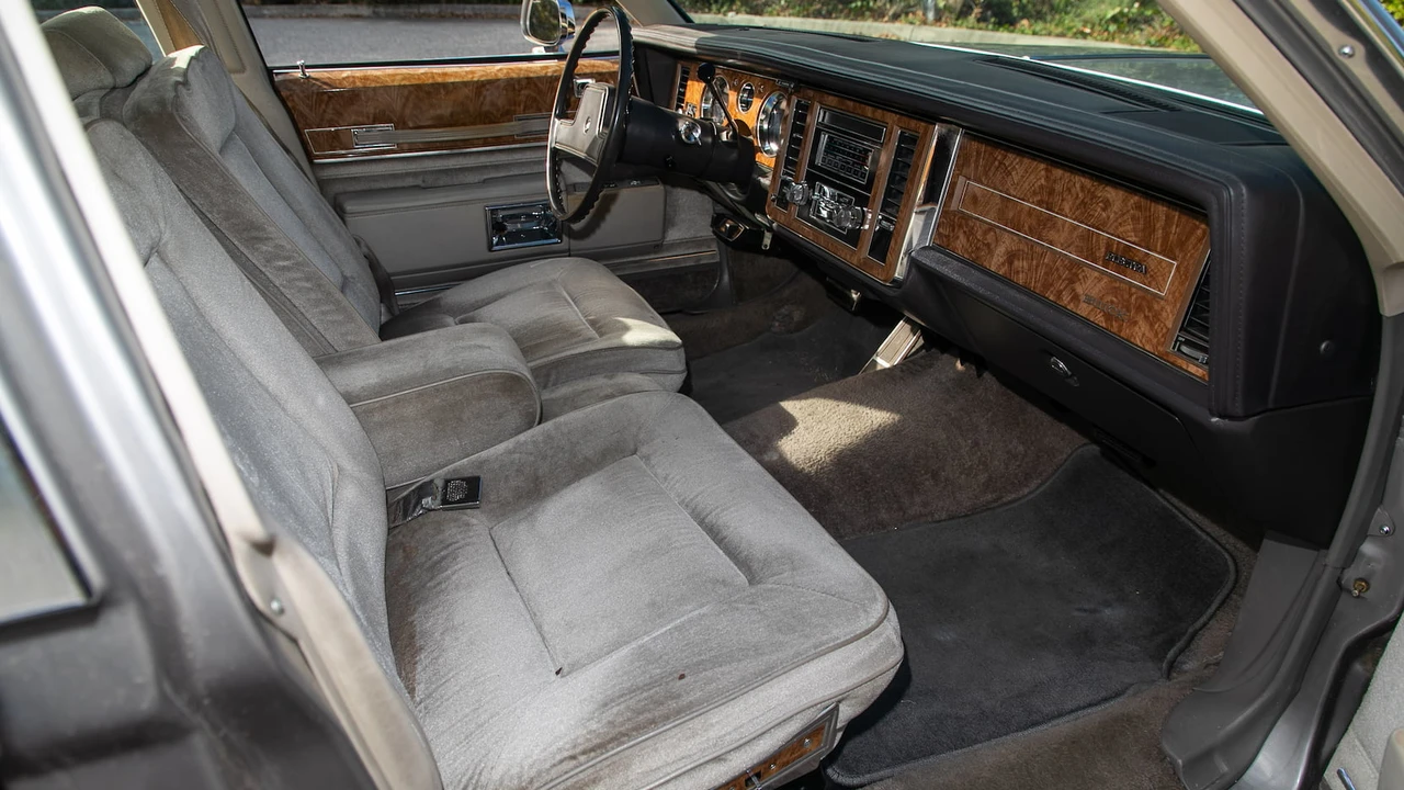 1983 Buick Electra - Image 5 of 12
