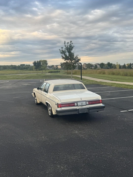 1983 Buick Electra - Image 5 of 31