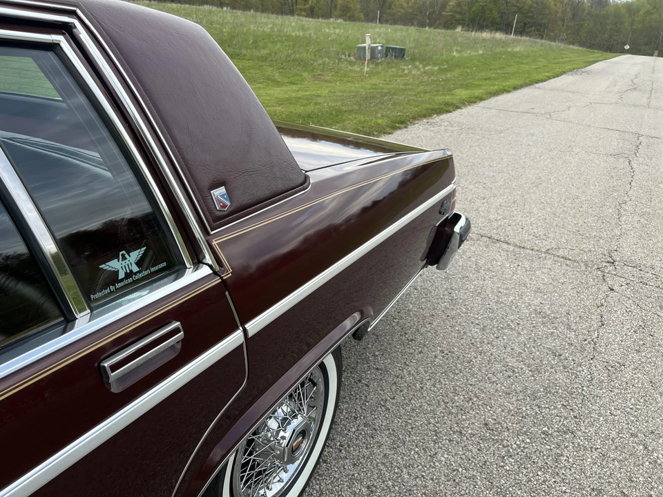 1983 Buick Electra - Image 29 of 31