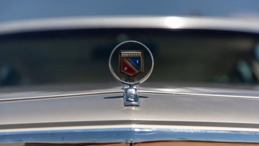 1983 Buick Electra - Image 10 of 13