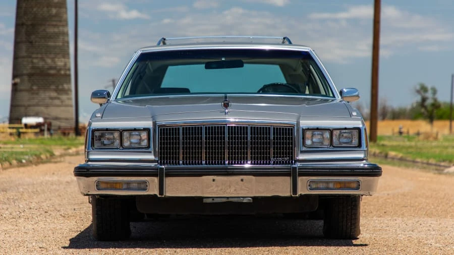 1983 Buick Electra - Image 11 of 13