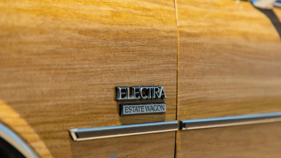 1983 Buick Electra - Image 12 of 13