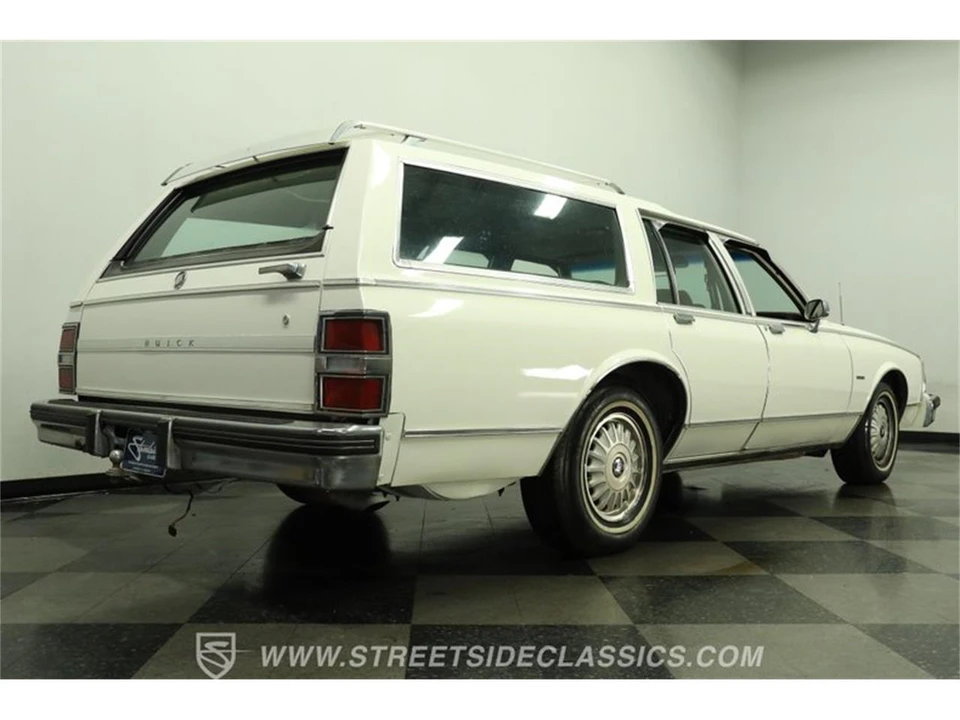 1983 Buick Roadmaster - Image 26 of 31