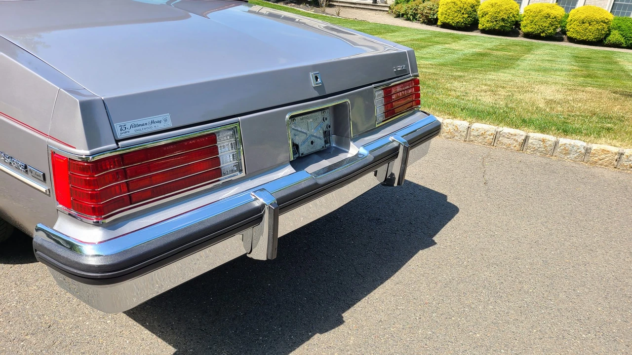 1983 Buick LeSabre - Image 16 of 31