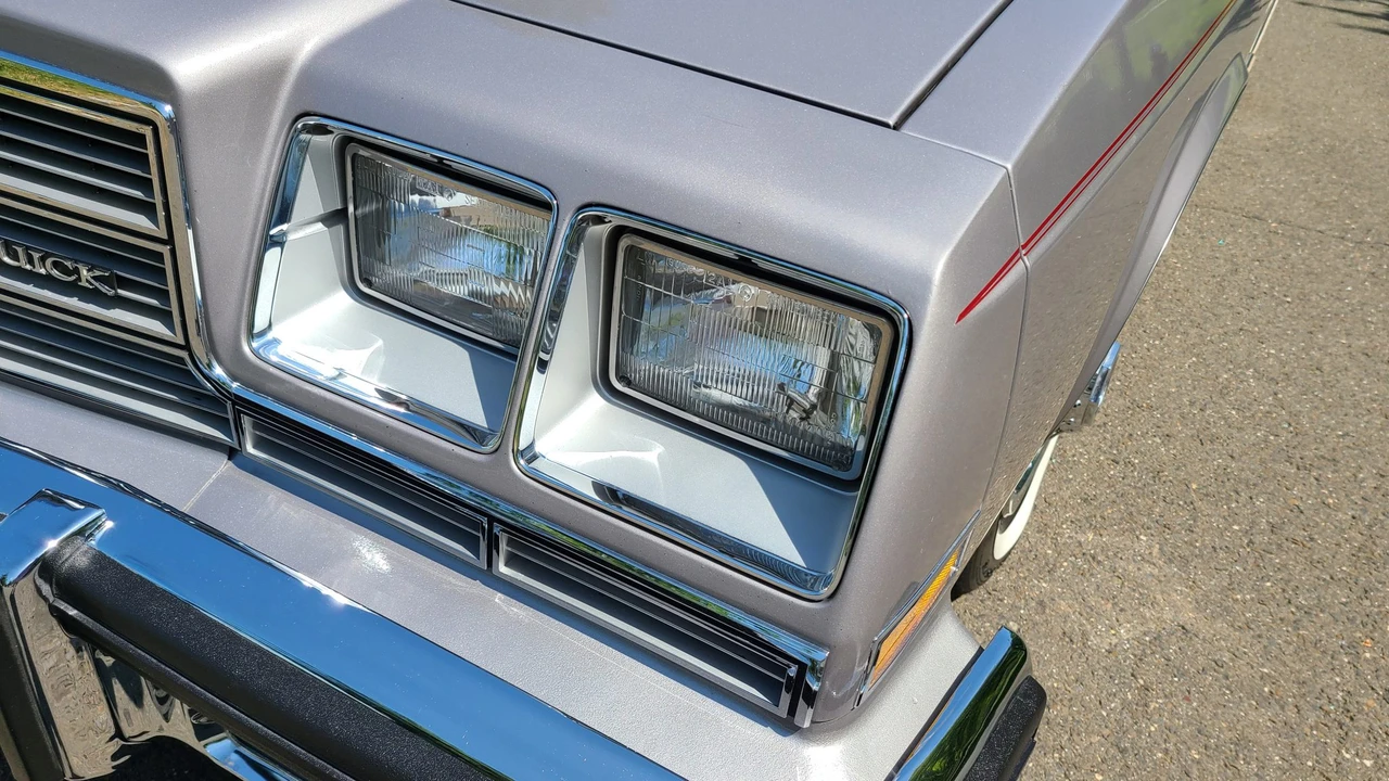 1983 Buick LeSabre - Image 31 of 31