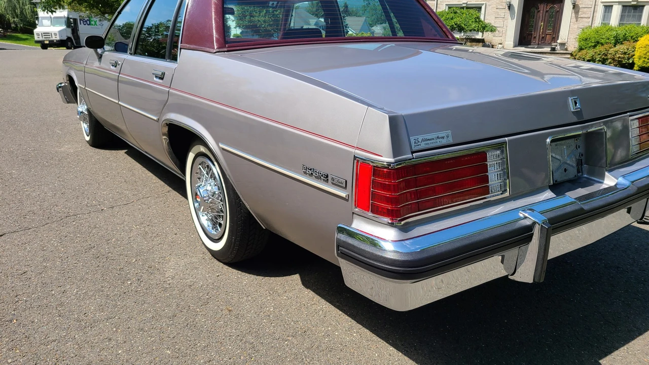 1983 Buick LeSabre - Image 9 of 31