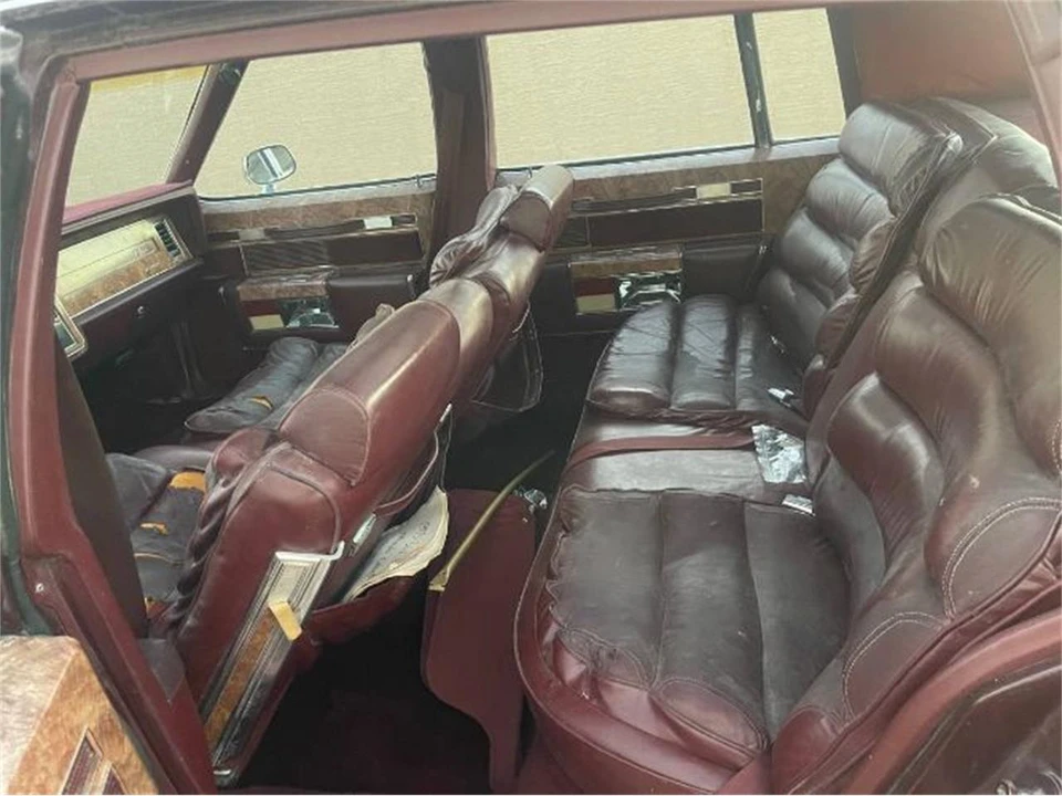 1983 Buick Park Avenue - Image 15 of 15