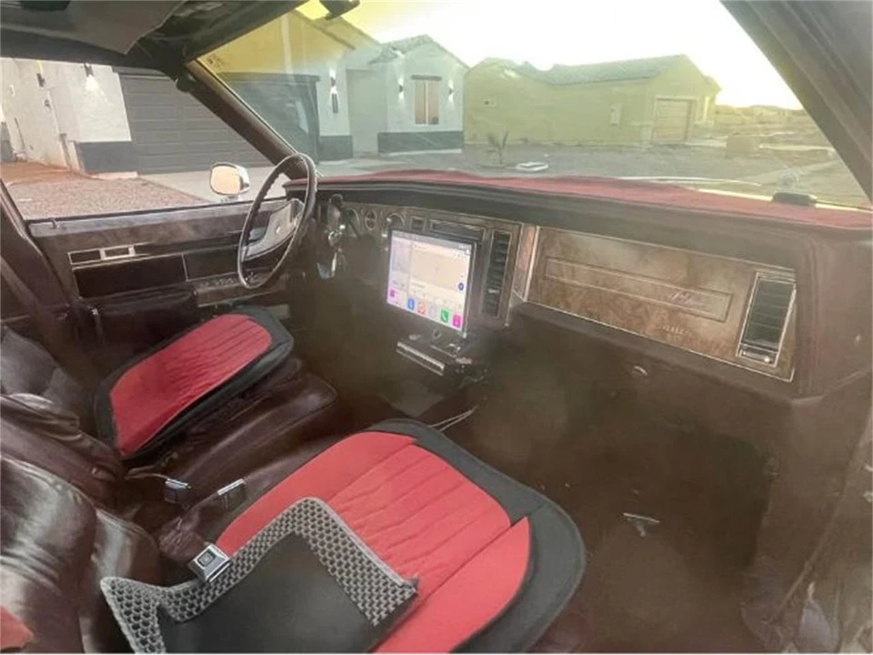 1983 Buick Park Avenue - Image 12 of 15