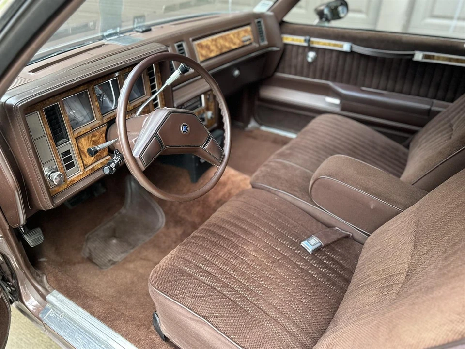 1983 Buick Regal - Image 10 of 29