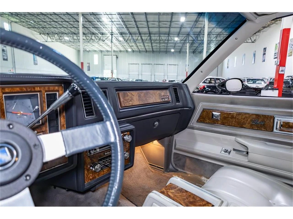 1983 Buick Regal - Image 13 of 31