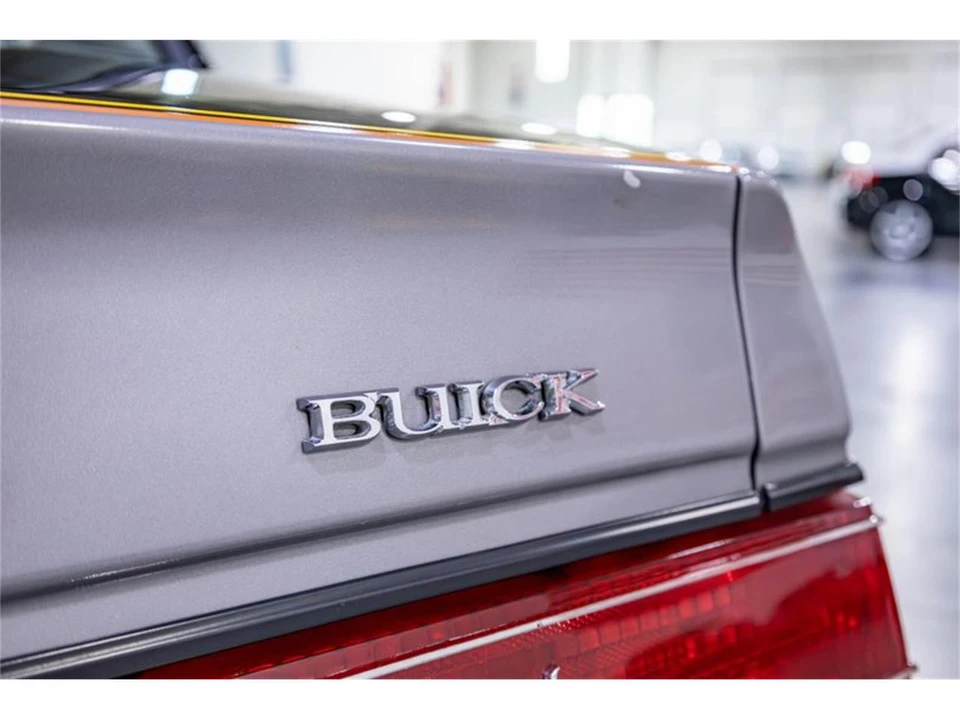1983 Buick Regal - Image 29 of 31