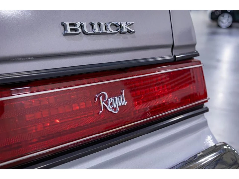 1983 Buick Regal - Image 30 of 31