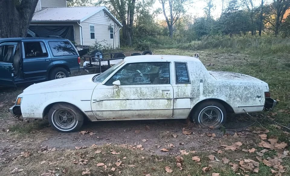 1983 Buick Regal - Image 4 of 10