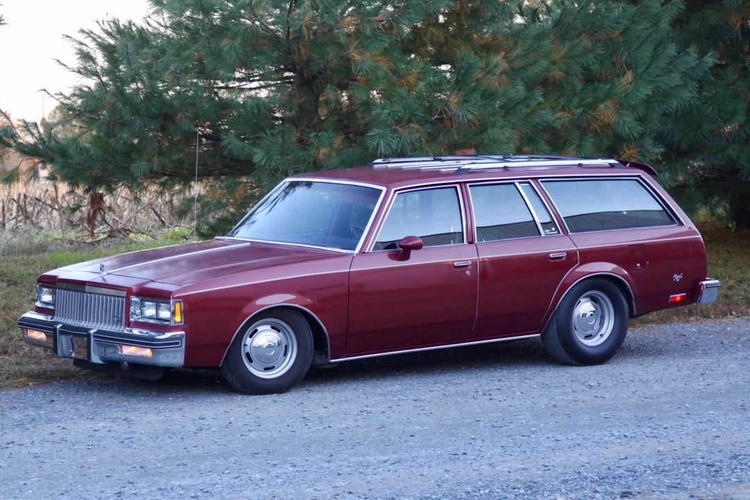 1983 Buick Regal - Image 2 of 31