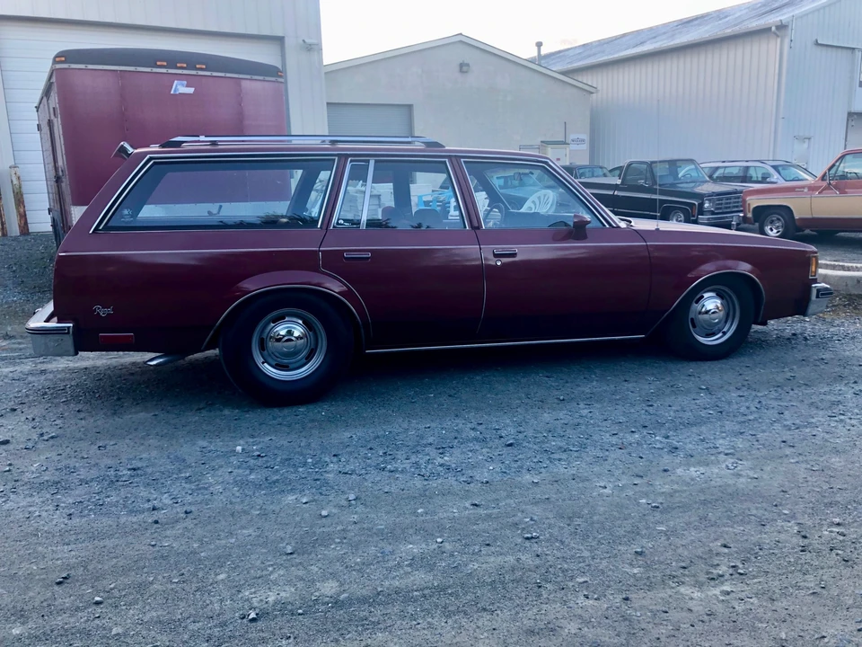 1983 Buick Regal - Image 17 of 31