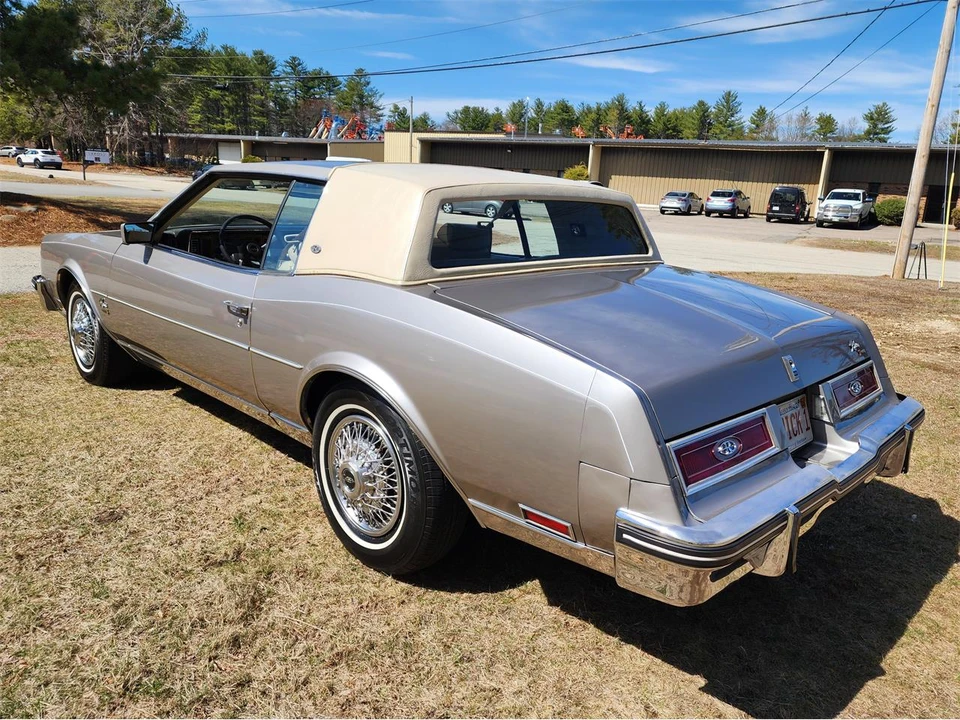 1983 Buick Riviera 4th-7th Gen - Image 5 of 31