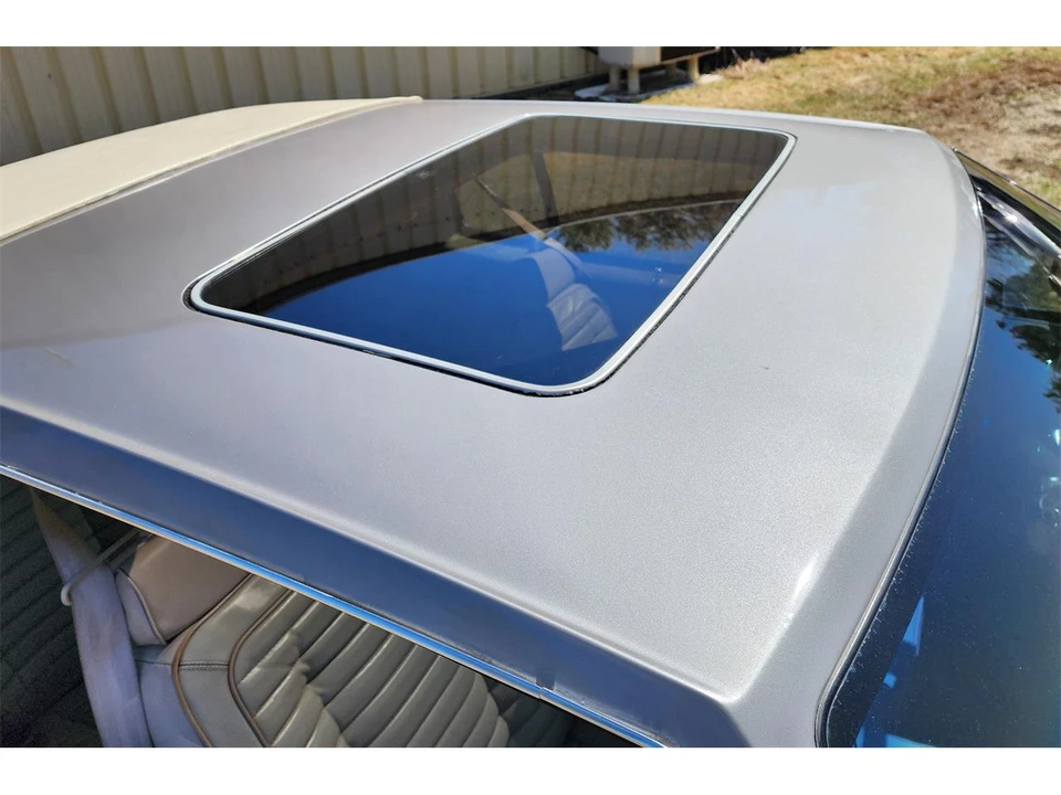 1983 Buick Riviera 4th-7th Gen - Image 15 of 31