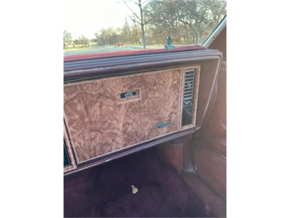 1983 Buick Riviera 4th-7th Gen - Image 12 of 19
