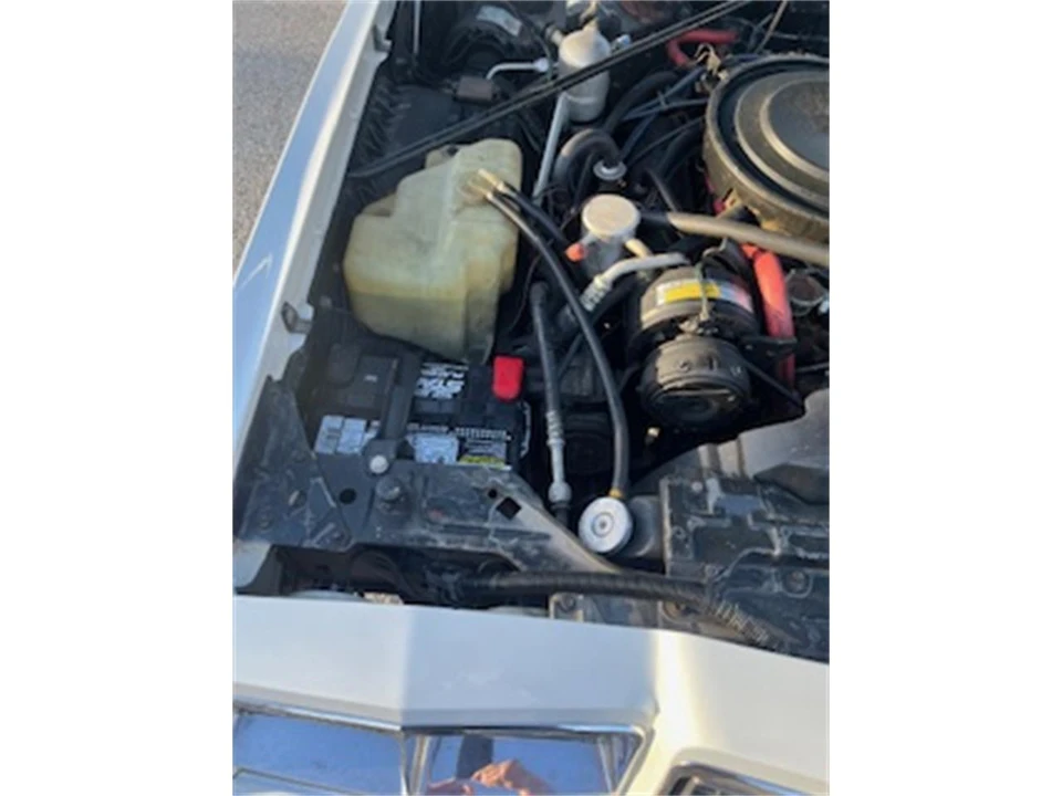 1983 Buick Riviera 4th-7th Gen - Image 16 of 19