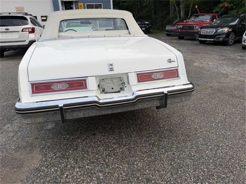 1983 Buick Riviera 4th-7th Gen - Image 12 of 12