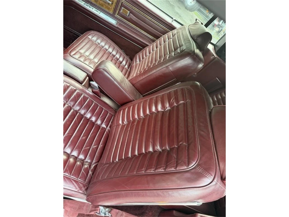 1983 Buick Riviera 4th-7th Gen - Image 7 of 12