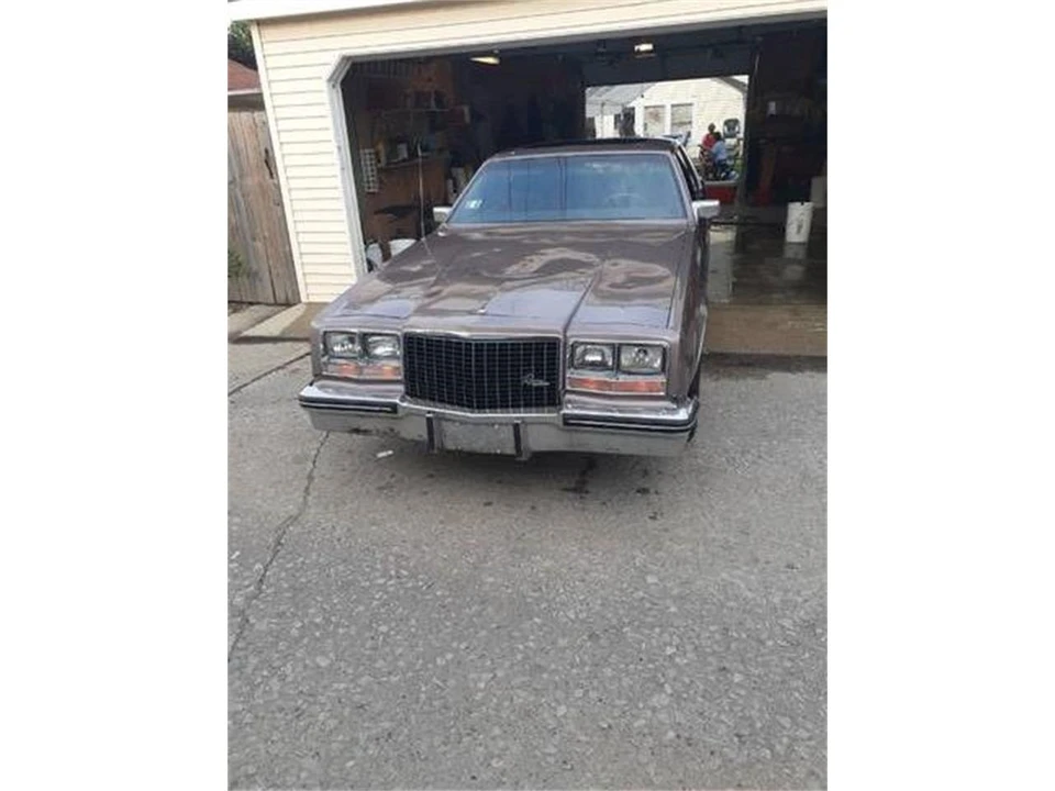 1983 Buick Riviera 4th-7th Gen - Image 7 of 21