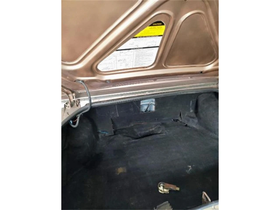 1983 Buick Riviera 4th-7th Gen - Image 18 of 21