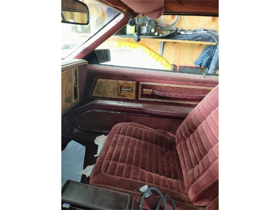 1983 Buick Riviera 4th-7th Gen - Image 12 of 21