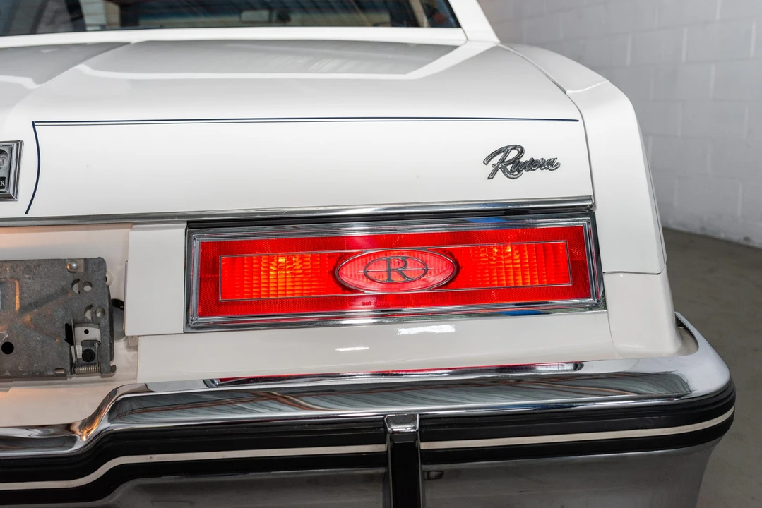 1983 Buick Riviera 4th-7th Gen - Image 30 of 31